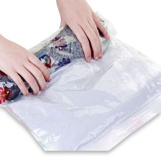 SAKU ถุงสูญญากาศแบบใช้มือม้วน BCY034 ขนาด 35x50x0.08ซม. สีใส แพ็ค 5 ชิ้น
