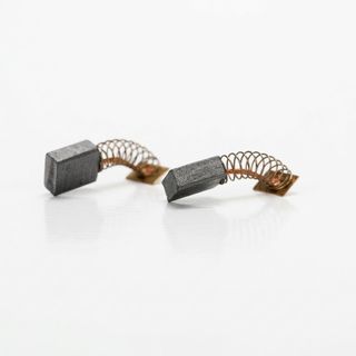 อะไหล่-แปรงถ่าน เลื่อยวงเดือน รุ่น CS-235A
